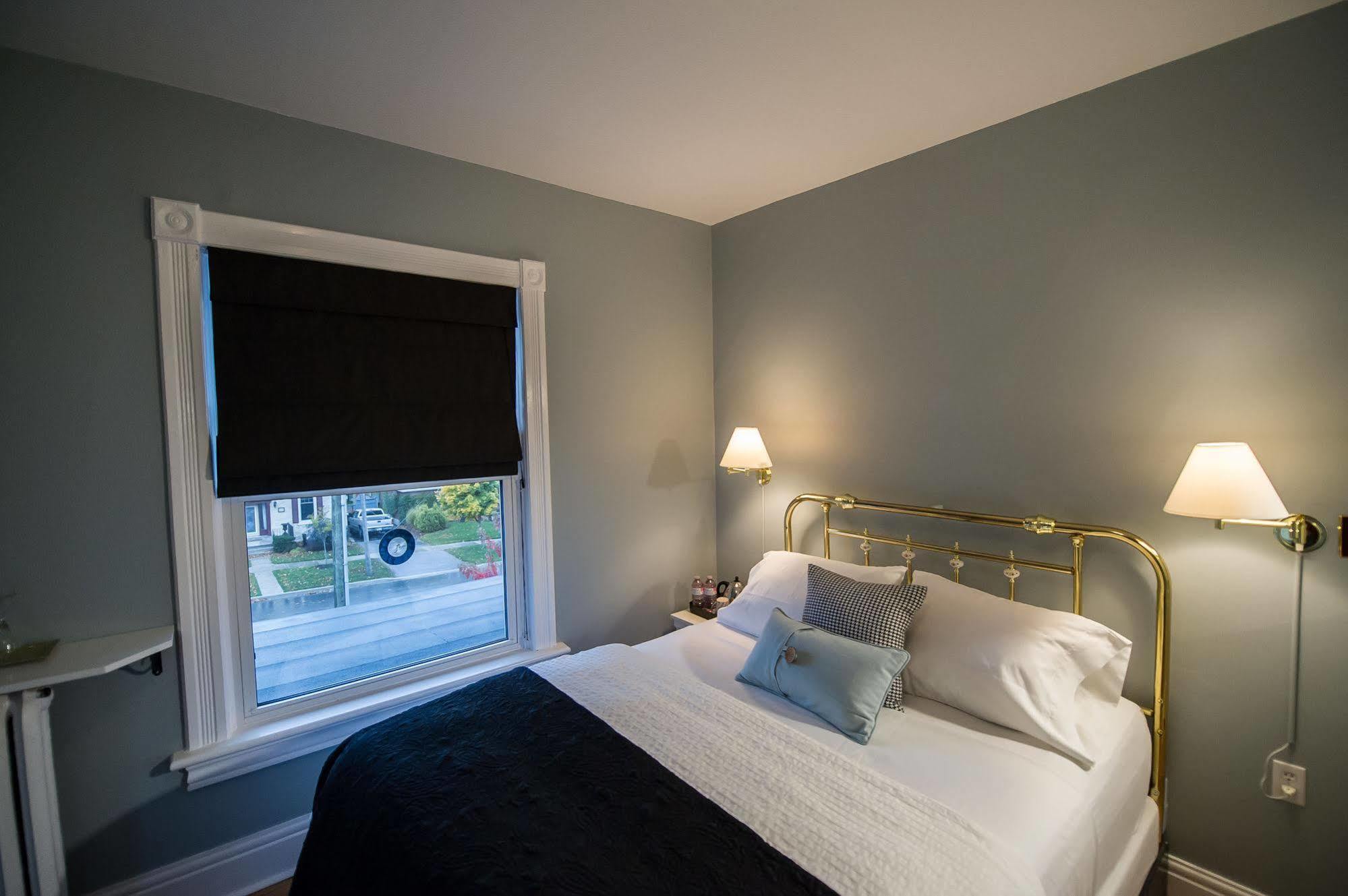 Colborne Couette-café 5*